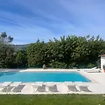 Casa Dos Esteios